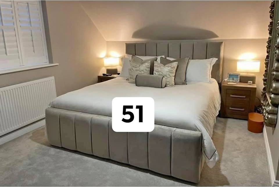 Arizona Panel Line Bed UK